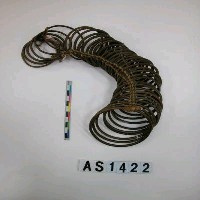 藏品(銅環組合臂飾)的圖片